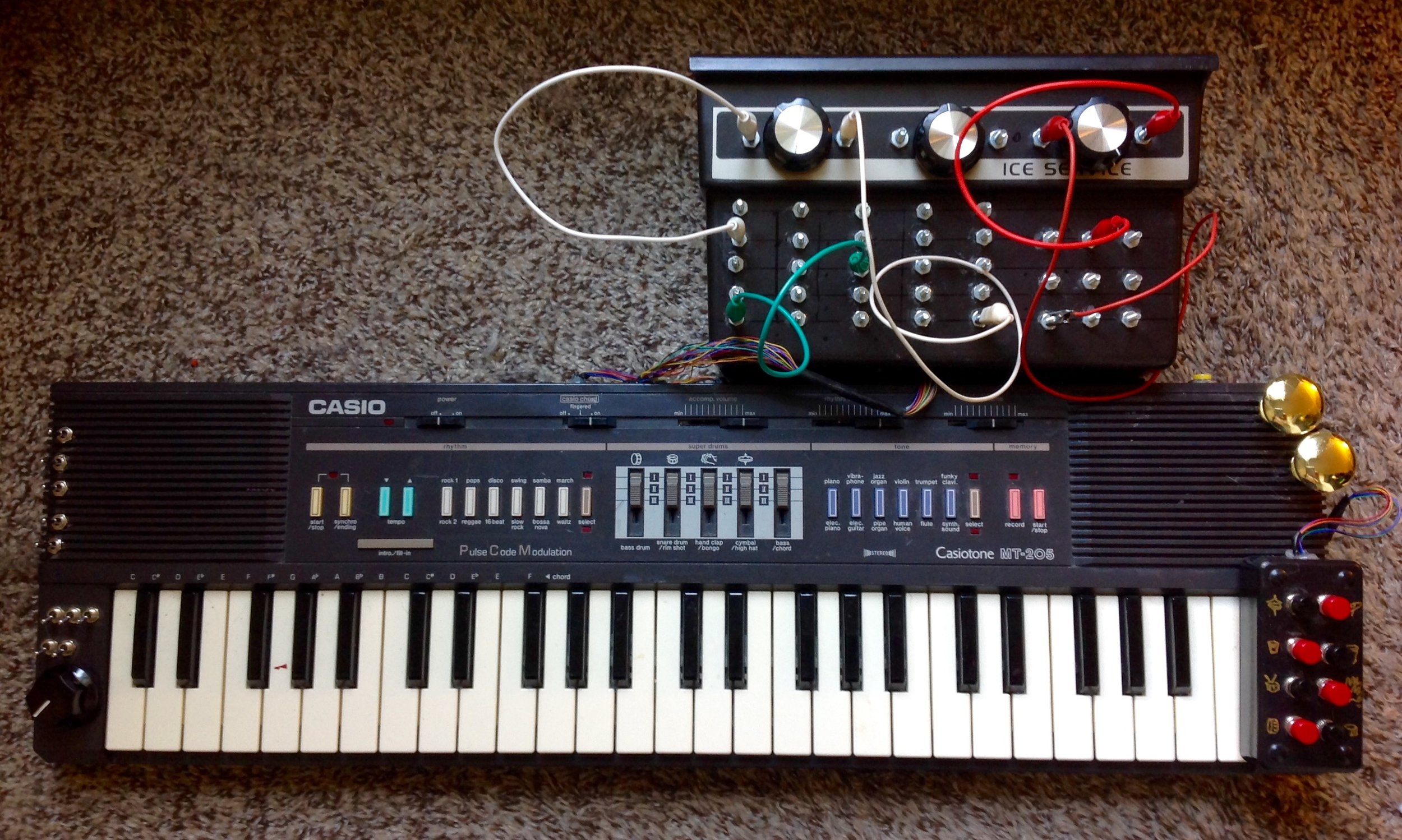 Casio MT-205